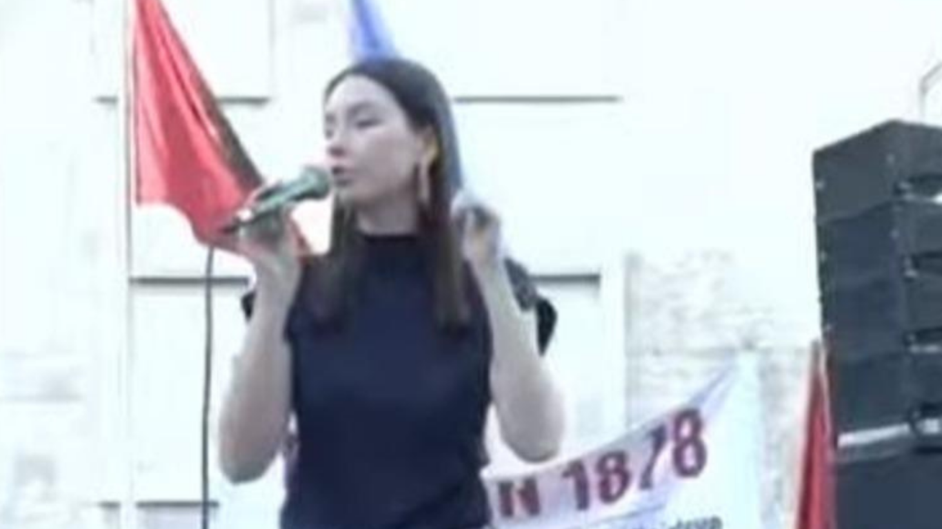 “SPAK-u do të kërkojë sërish arrestimin e Ballukut”/ Tubimi masiv, aktivistja: Atë ditë do të rrethojmë Kuvendin