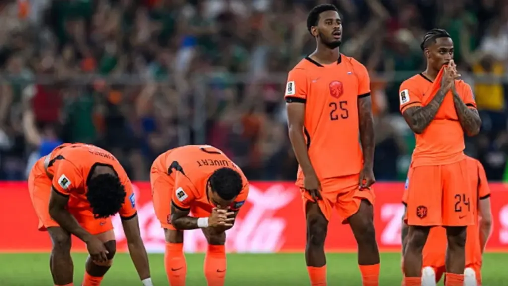 Shkenca gjunjëzohet para futbollit, “Mbreti i parashikimeve” gabon rëndë me Holandën e tij!