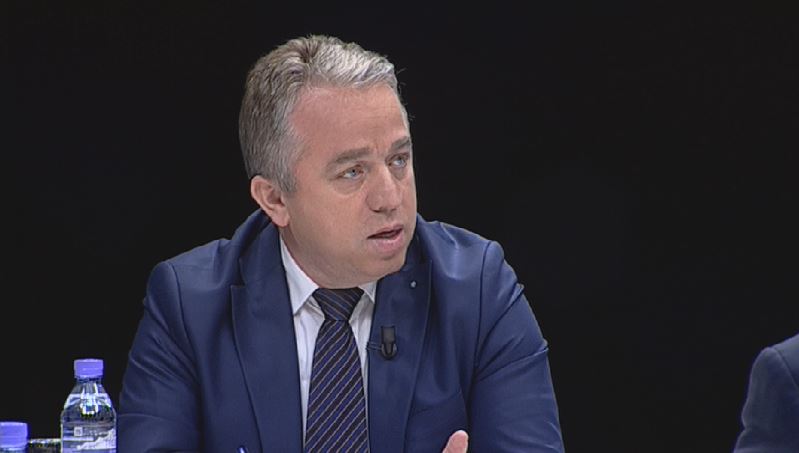 “Rama përzgjedh vetë projektet arkitekturore, më pas bën ligjin”, Afrim Krasniqi: Duhet të hetohen zyrtarët e lartë!