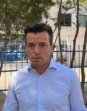 U arrestuan gjatë tubimit para Parlamentit/ Shehaj takon 6 protestuesit: Do të lirohen sot. U shoqëruan për arsye politike