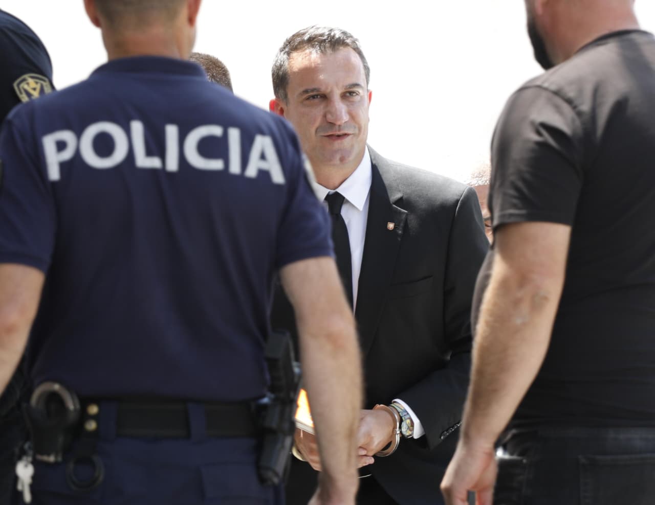 erion veliaj ne gjykaten administrative