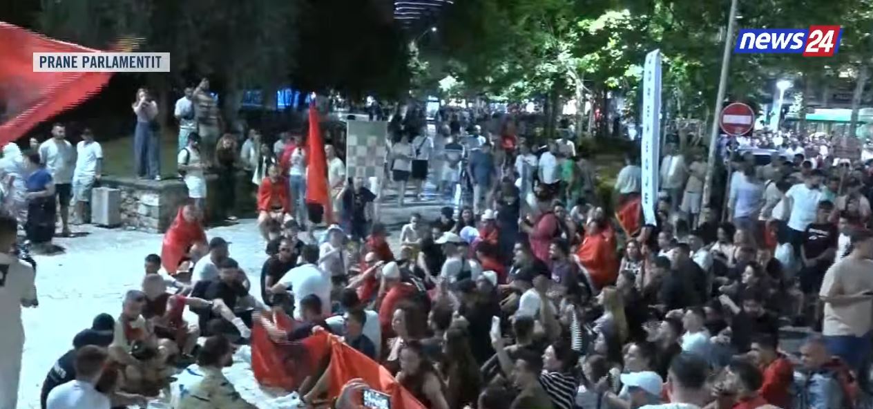 parlameniiiiiiiiiiiiiiiiiiiiiii kuvendiiiiiiiiiiiiiiiiiiiiiiiiiiiiiii