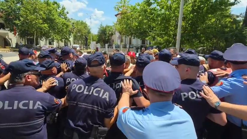 protesta 24