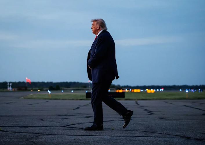 Trump thyen rekordet, 22 specialistë marrin pjesë në kontrollin e tij mjekësor