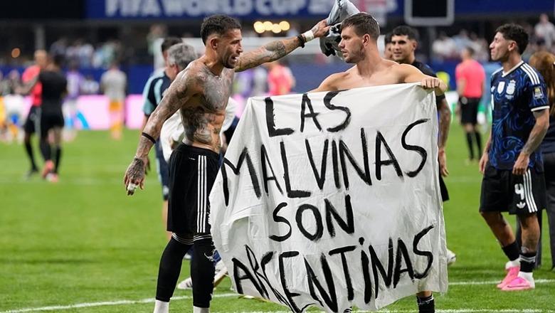 Argjentina rrezikon gjobë nga FIFA për banderolën ‘Las Malvinas’, historia e luftës me Mbretërinë e Bashkuar! U vranë 910 ushtarë 20 1784193945 argjentina