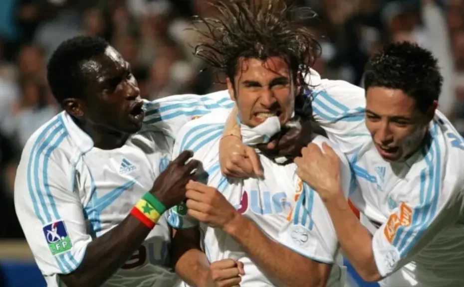 Nga “Kapiteni” te legjenda, Franca ndalet për ditëlindjen e Lorik Canës 15 2020 12 02 mamadou niang lorik cana samir nasri 800x520 sd 1024x576