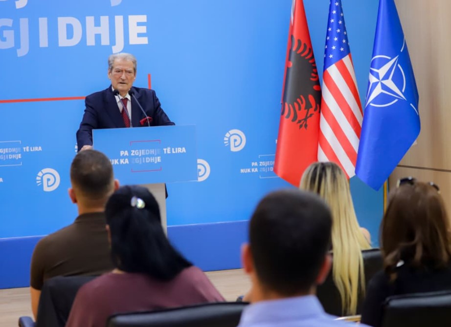 Berisha konference
