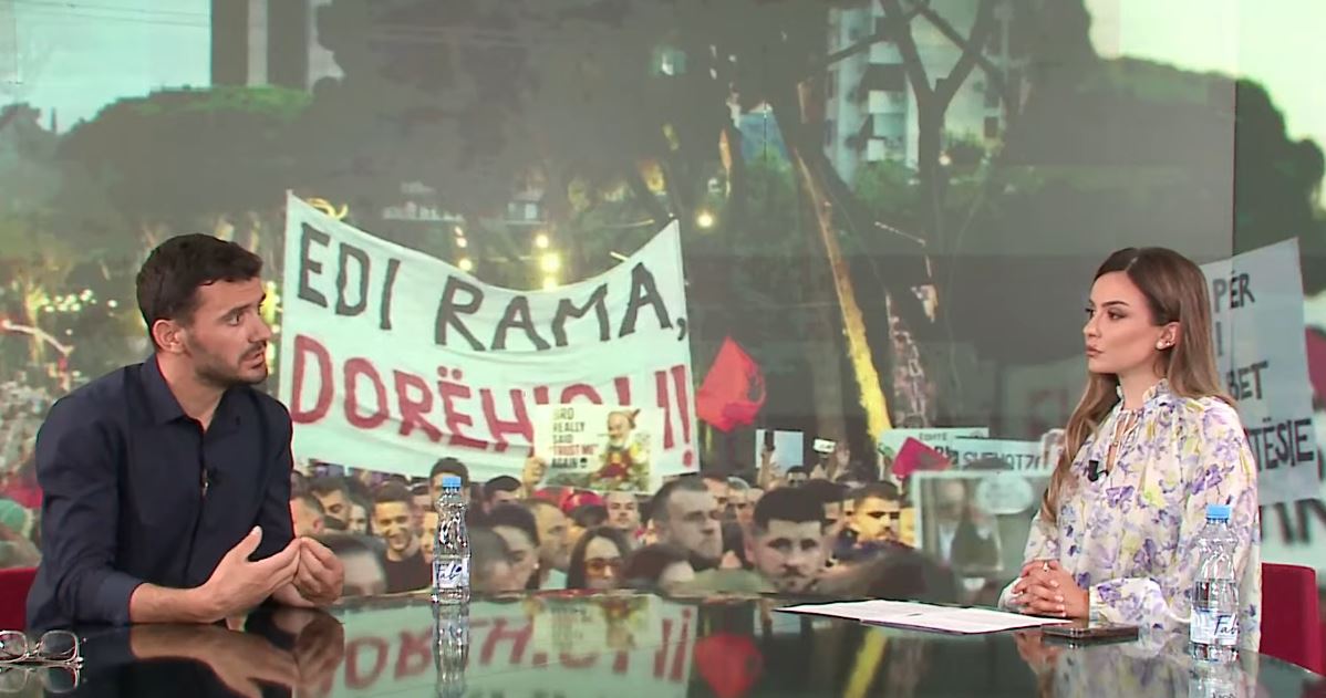 “Fillimisht u thirrën për të dhënë dëshmi, më pas iu dha statusi i të arrestuarve”/ Avokati i protestuesve: Ja çfarë ndodhi dje në komisariatin nr.4! Shefi më komunikoi se…