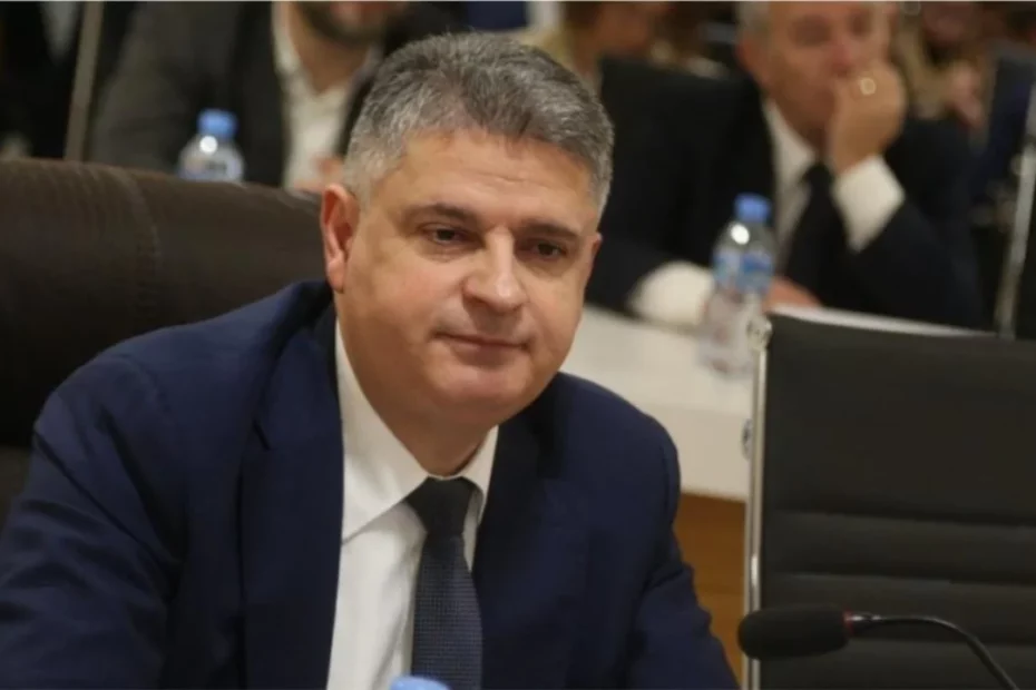 adnan xholi