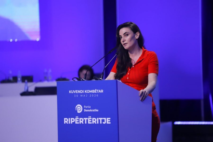 Julia Emiri zgjidhet kryetare e Këshillit Kombëtar të PD 4 auto julia emiri1782938029