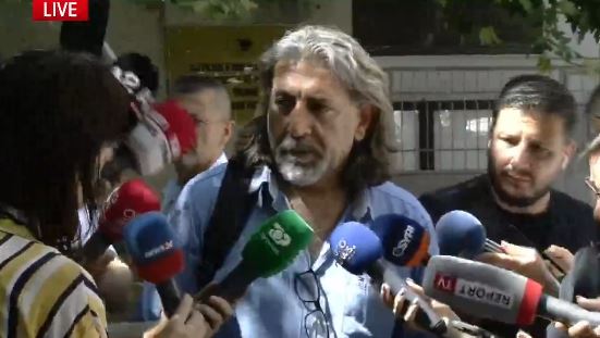 Gjykata liron protestuesit e arrestuar – Dy persona në arrest shtëpiak, të tjerët me detyrim paraqitje dhe heqje akuzash! Qytetarët brohoritje: Fitore!