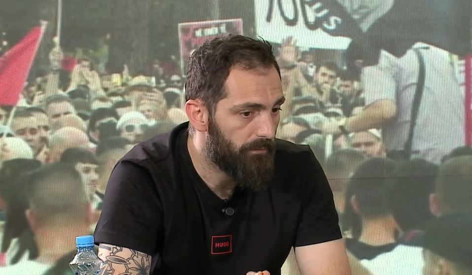 “Më e lira 85 euro”/ Progni: Administrata te Tatimet dhe Doganat po detyrohet të marrë biletat për koncertin e Kanye West. Po jepen falas për nxënësit