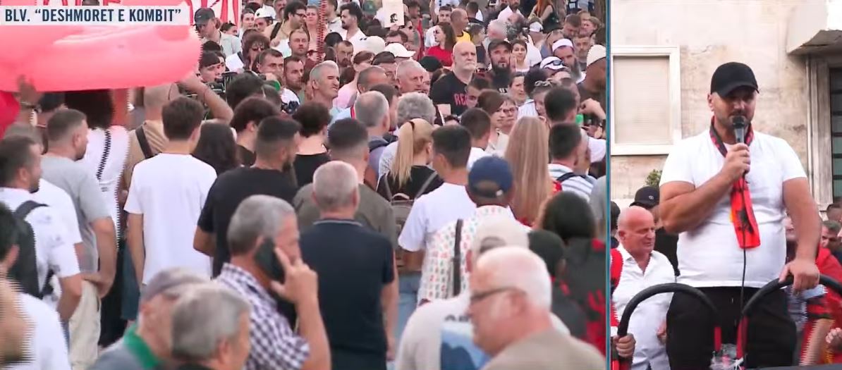 protesta tiranee