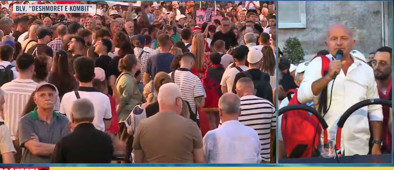 protestuesiiiiiiiiiiiiii tiranee