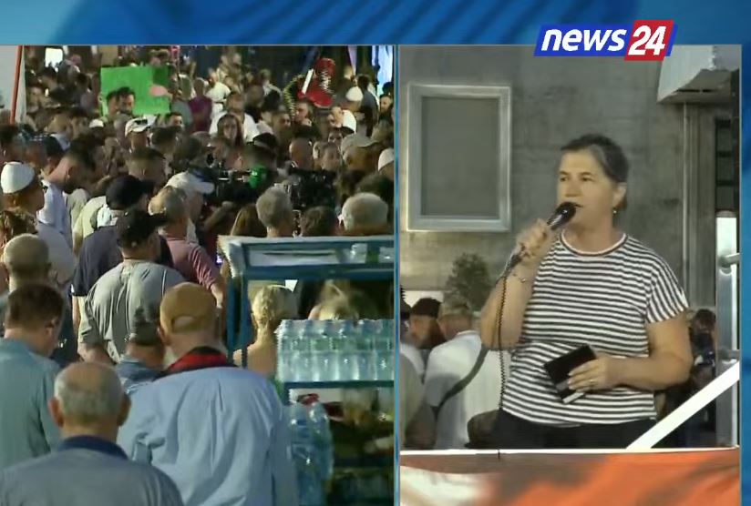 “Paketa e Maleve kërkon të grabisë tokat për t’ua dhënë oligarkëve”/ Protestuesit: Dënojmë PD dhe PS për mosregjistrimin e pronave. Mungesa e zhvillimit ka shpopulluar fshatrat 10 teta