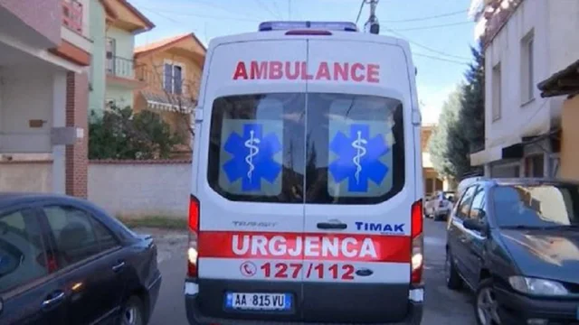 640 0 ambulanca 822