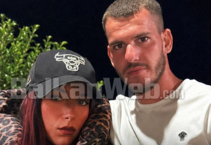 Makina tërësisht e shkatërruar! Pamje nga aksidenti tragjik me tre viktima në Manzë, Kleo Vrioni dhe Sara Brugentelli ishin martuar vetëm pak ditë më parë 15 Capture 14
