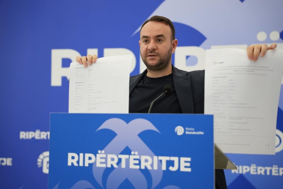“Afera e AKSHI-t, provë për drejtësinë”/ Balliu denoncon skemën e ‘Al Soft’: A u investuan paratë publike në Francë, Belgjikë e Qipro? Të hetohen pasuritë jashtë vendit! 11 WhatsApp Image 2026 08 06 at 12.16.48 1024x683 1