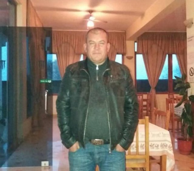 Krimi tronditës në Lushnjë! Djali vrau me sëpatë nënën, plagosi rëndë babanë, familja Dalladaku hap dyert e mortit 2 florjon Dalladaku