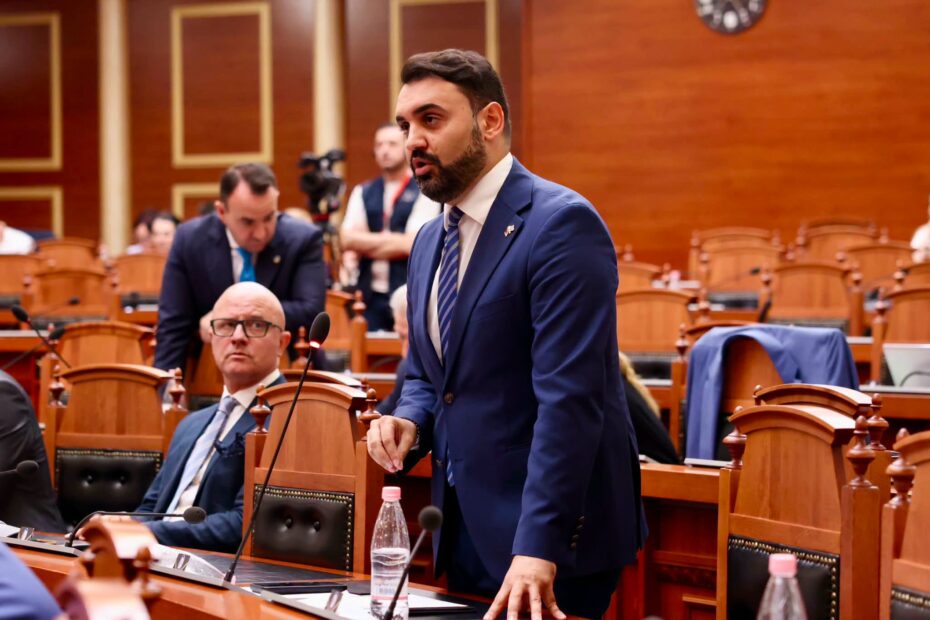 “Rama po përgatit aferën e radhës, SPAK të veprojë”/ Këlliçi ngre alarmin për projektligjin në shëndetësi: Krijon një strukturë paralele dhe rrezikon monopolin 2 kelici 23