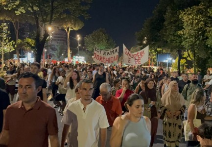 protesta dita e 72 3 433x300 1