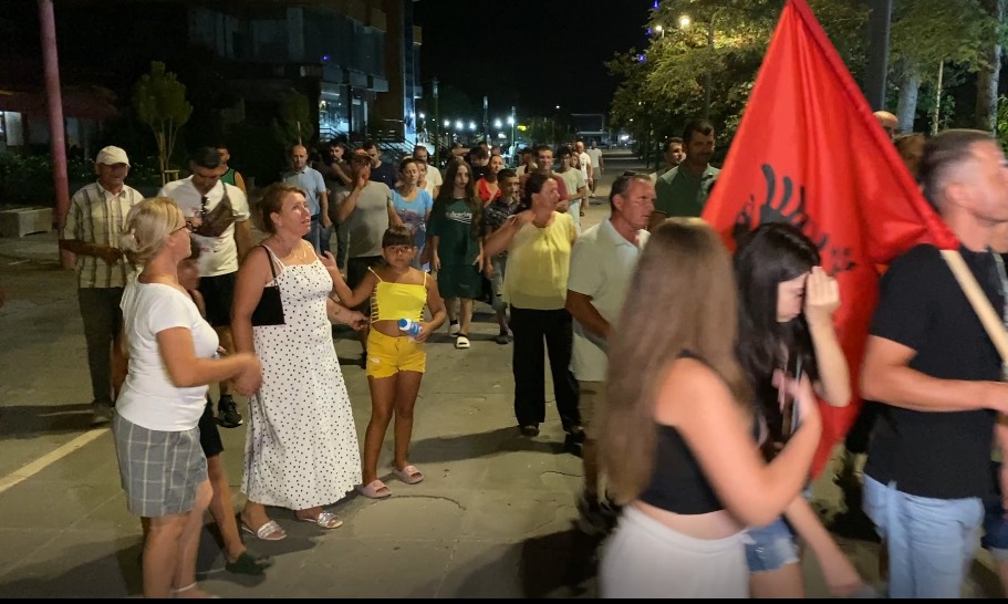 protestaa divjake marshim 21
