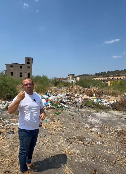 “Janë bërë det”/ Korreshi denoncon situatën me mbetjet urbane: Paratë i mori inceneratori, por nuk ka cep të Lushnjes pa plehra 6 saja 1