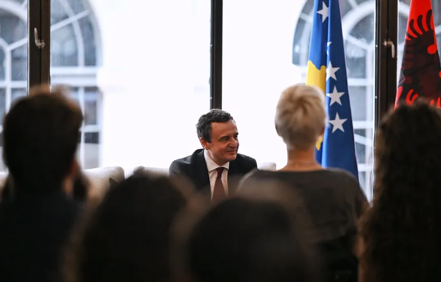 Ish-krerët e UÇK u dënuan me 81 vite burg/ “Të përkushtuar për mbështetje”, Kurti: Duhet një strategji shtetërore për reagim ndaj vendimit të Hagës 8 7ae3946f 75c5 4096 ad40 f9962143de1f