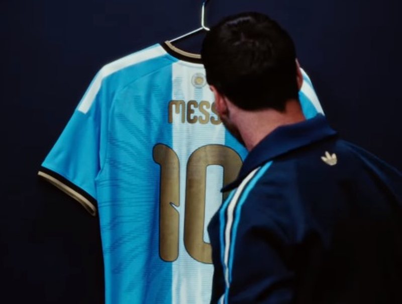“Ndeshja e fundit… një fanellë për të gjithë jetën”, Leo Messi zbulon uniformën e ndeshjes së lamtumirës 2 800 0 4a4ca75bf4aa1728812e35f4245388d1