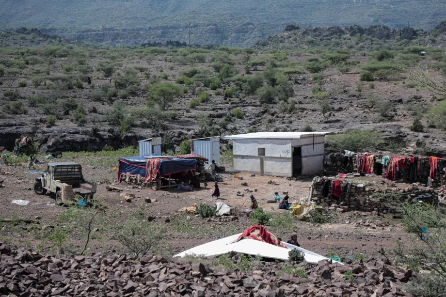 Shtatë hapa për t’i dhënë fund katrahurës në Jemen 8 AA 20260911 42445001 42445000 CLASHES IN YEMEN DISPLACE 823 FAMILIES IN TAIZ IN SINGLE DAY 1