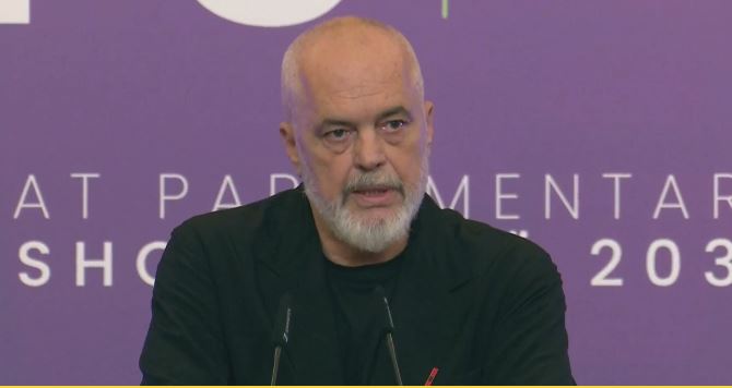 Përplasja për pagat e magjistratëve/ Rama fton institucionet e drejtësisë në bisedime 12 EDI RAMAA