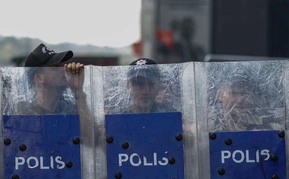 Turqia godet “perandorinë e mashtrimit” të lidhur me Izraelin 9 File photo Turkey Istanbul police 9 8 2025 Kemal Aslan.jpg