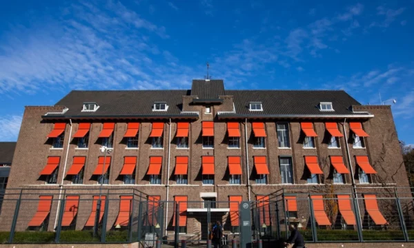 Mediumi gjerman kritikon Hagën: Thaçi 25 vjet, zyrtarë serbë për krime kundër njerëzimit morën më pak 7 Gjykata Speciale 600x360 1