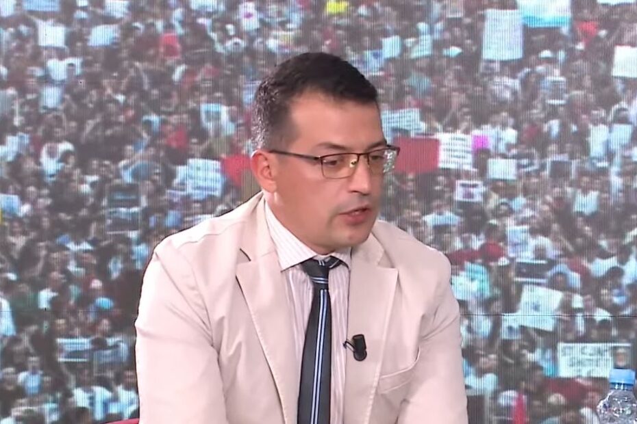 aktivisti protestaaaaa 122