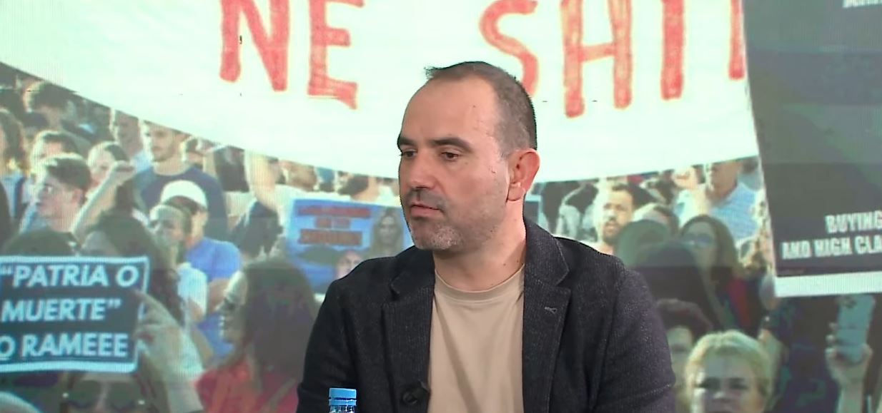  Nga sheshi mund të lindë një alternativë e re politike    Xhemalaj  Presim që studentët t i bashkohen fuqishëm protestës  Nuk ndalemi deri në doreheqjen e Ramës