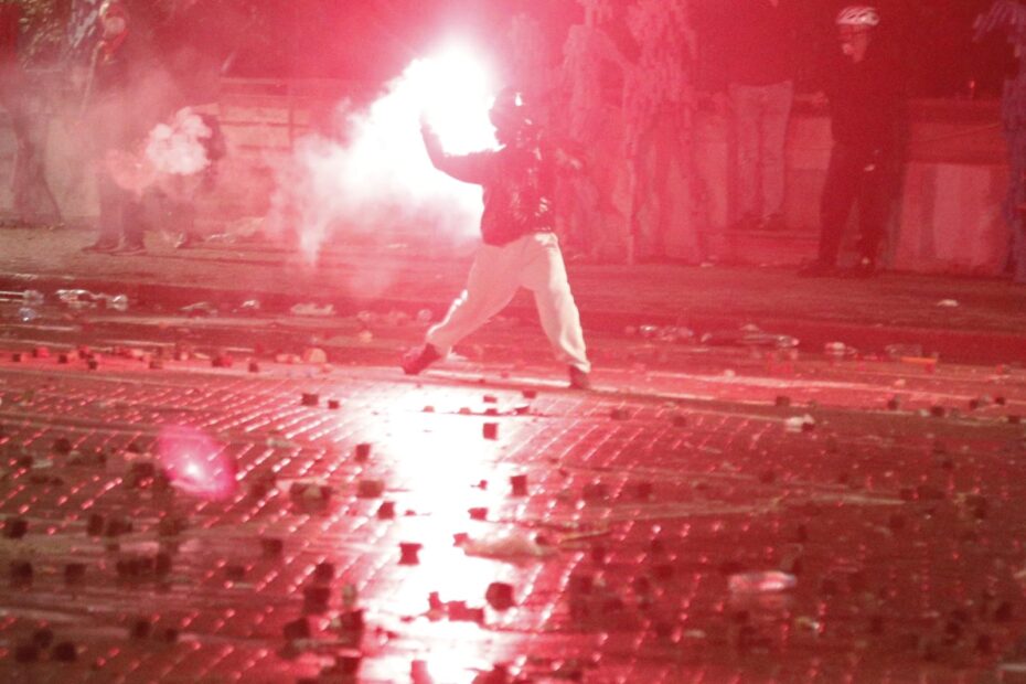 Dhuna ndaj studentëve në protestë, Alketa Vejsiu-Ramës: Asnjë kolltuk nuk vlen sa jeta e një shqiptari! 10 42cf5ca1 03a9 40c6 91a3 ba2a10412f9b