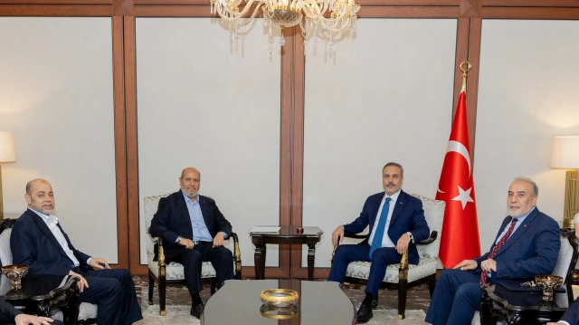 82d28dd6 turkiyes fidan meets hamas political bureau chief in ankara