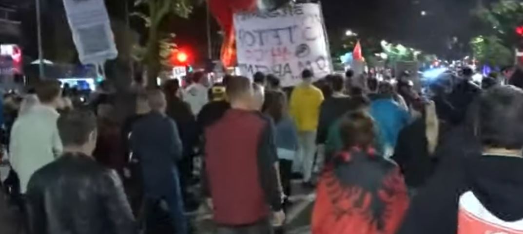  Nesër më shumë   Mbyllet protesta e 134 t kundër qeverisë  qytetarët paralajmërojnë vijimin e qëndresës  Në shesh deri në dorëheqjen e Ramës 