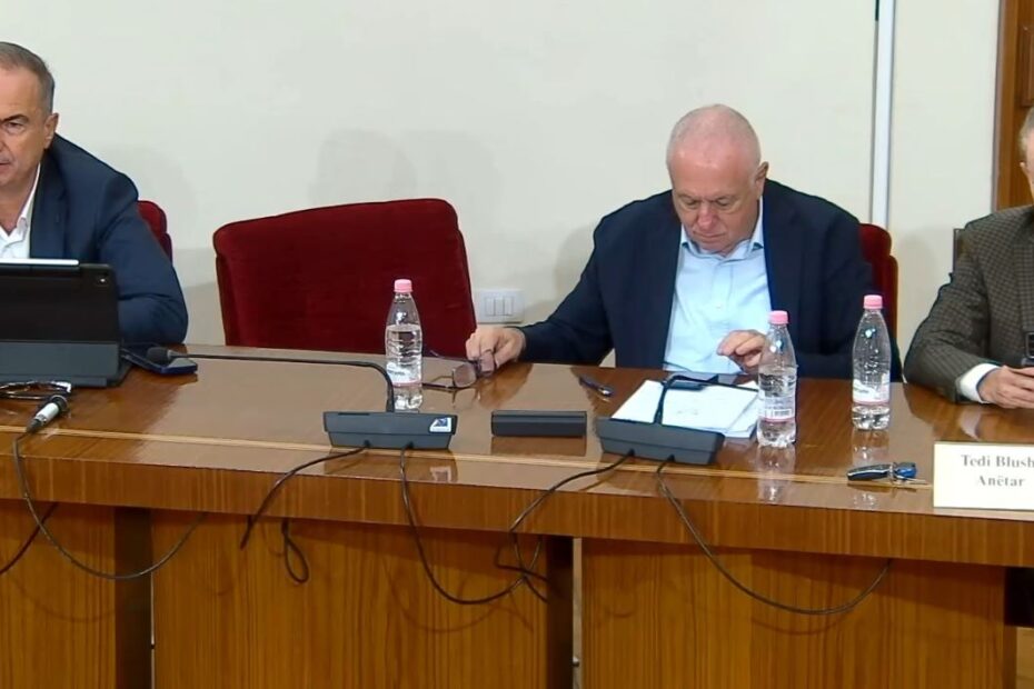 Deputetët e opozitës shpërthejnë kundër reformës territoriale: Nismë antikushtetuese dhe e njëanshme, po zhdukni bashki me tradita 10 Ligjet1