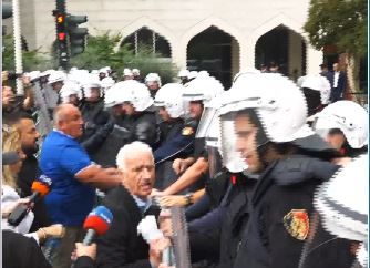PROTESTAAAA