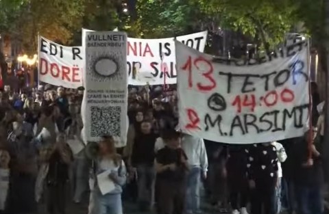 protestuesit marshim