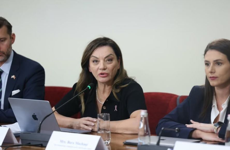 Takimi me kongresmenët/ Vokshi: Me delegacionin amerikan diskutuam për krimin, korrupsionin dhe kapjen e institucioneve 2 vokshui